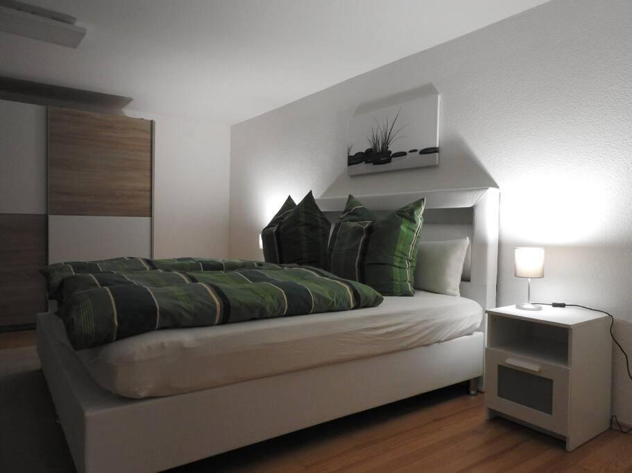 Schöne gemütliche Ferienwohnung mit Fernblick. Nalbach Exterior foto